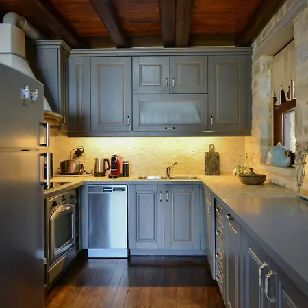 בית נופש Pelion Luxury Homes *