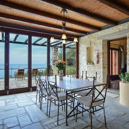 בית נופש Pelion Luxury Homes דמוצ'ארי