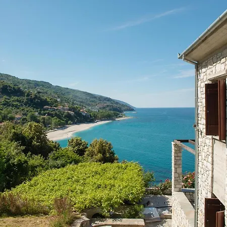 Pelion Luxury Homes * דמוצ'ארי