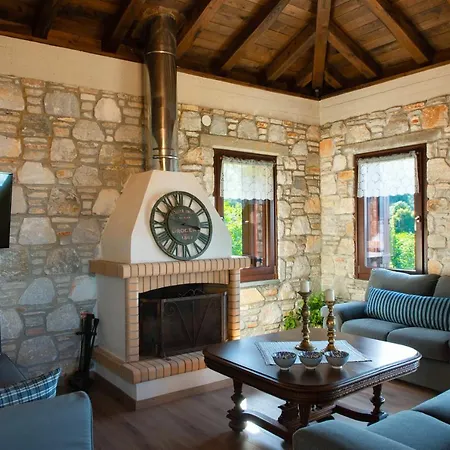 Pelion Luxury Homes בית נופש