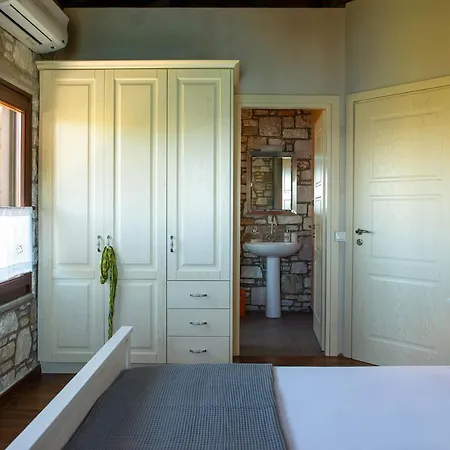 Pelion Luxury Homes *