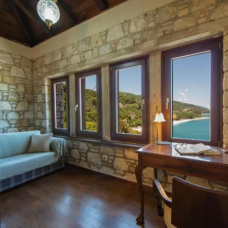 בית נופש Pelion Luxury Homes *