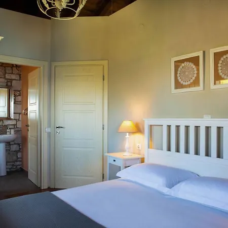 Pelion Luxury Homes דמוצ'ארי
