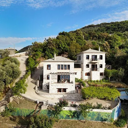Pelion Luxury Homes בית נופש