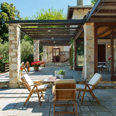 Pelion Luxury Homes דמוצ'ארי