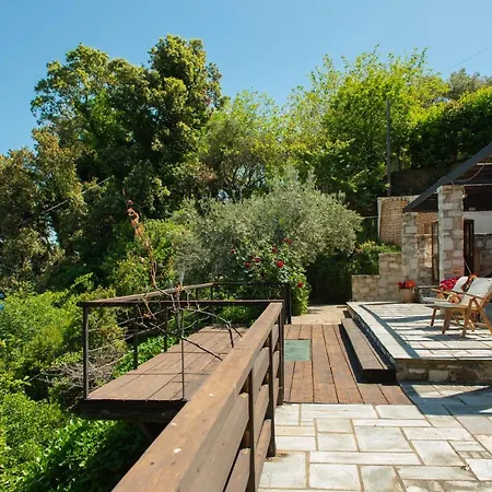 Pelion Luxury Homes בית נופש